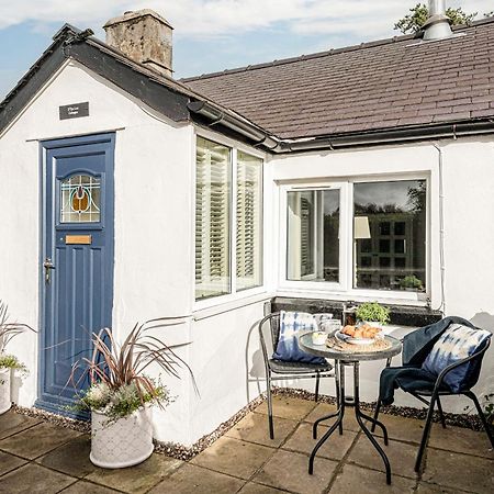 Fisherman Cottage Llanfaes Near Beaumaris エクステリア 写真